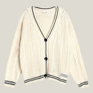 Taylor Swift Sold Out Folklore Cardigan Size xl/2xl